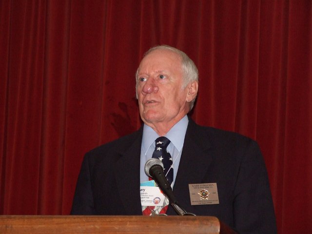 nsea6832.jpg